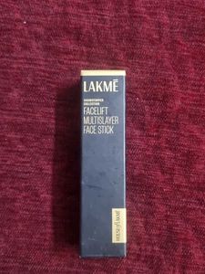 Lakme Multilayer Face Stick