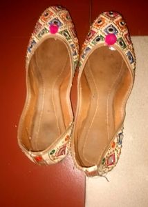 Embroidered Ethnic Flats