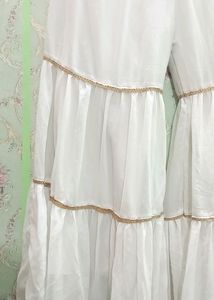 White Stars Set With Golden Work.