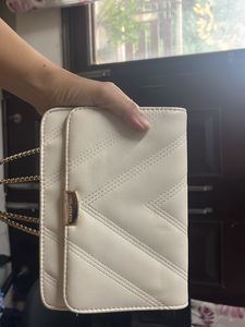 Chic White Chevron Crossbody Bag
