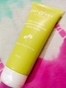 Dot &amp; Key 2% Salicylic Acid Cica Face Wash