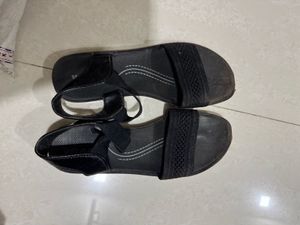 Black Sandles