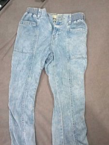 Cute Light Wash Jeans