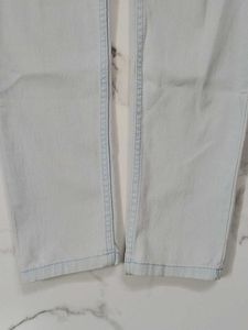 Light Wash Denim Jeans
