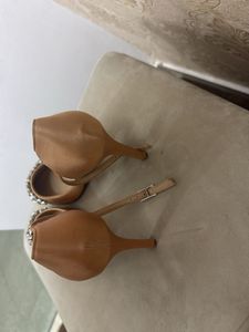 Elegant Heels with Rhinestones