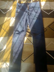 Size: 30-32 Inches