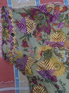 Beautiful Floral Kurta Margin Inside Inner Attach