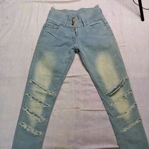 Skinny Distressed Jeans For Women
