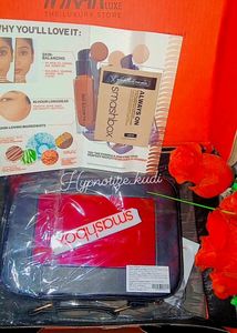 Smashbox Travel Kit + Foundation Sample