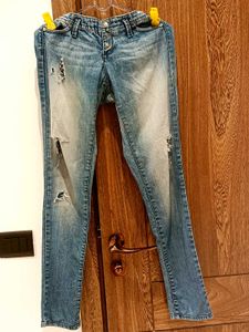 Benetton Ripped Low Rise Women Jeans Size 30