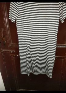 Women&#39;s White Black Lining Design  Dress