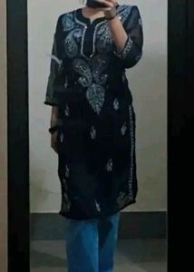 CHIKANKARI KURTI