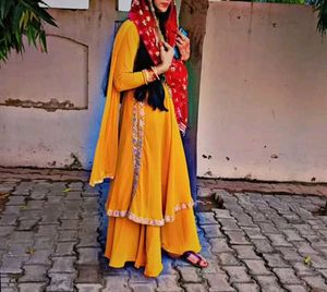 Yellow 💛&Maroon♥️Anarkali Suit💛🎀