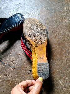 Vintage Style Red &amp; Black Sandals