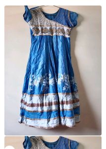 10 KURTAS FOR FREE ON PURCHASE OF JEANS