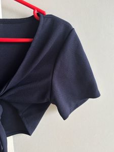 Knot Tie Crop Top
