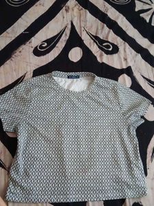 Patterned T-shirt