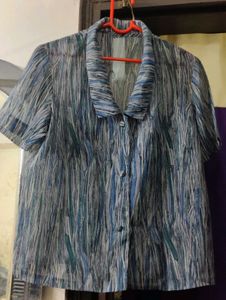 Abstract Blue Green Wavy Stripe Collared Shirt