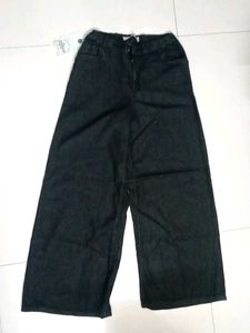 Black Baggy Denim (Jeans) - Roadster