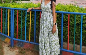 &#34;Backless. Bold. Beautiful. This floral dress is s