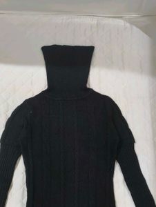 Elegant Black Knit Dress