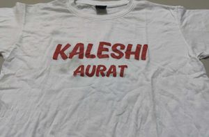 Kaleshi Aurat Graphic Tee