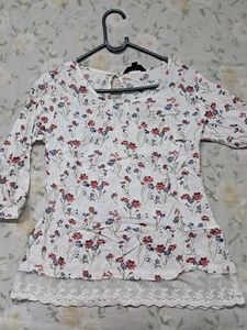 Floral Print Lace Top