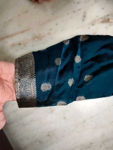 Peacock Green With Gold Embroidery Kurta Set