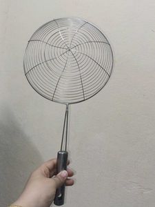 Stainless Steel Kitchen Strainer