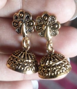 Two Jhumka Set