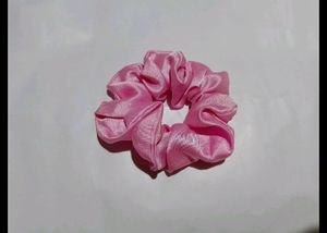 Scrunchies ❤️