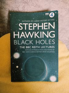 2 Books Stephen Hawkings
