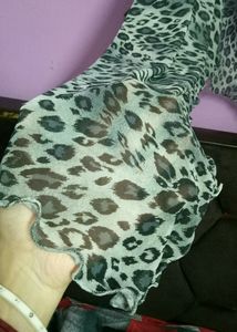 Women beautiful scarf