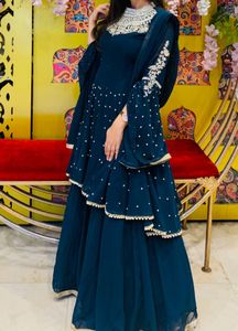 Elegant Teal Kurta And Flared Lehnga