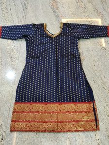 Elegant Blue &amp; Gold Kurta