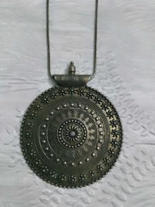 Ethnic Silver Tone Necklace Set