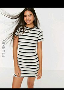Trendyol striped fitted bodycon dress