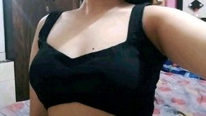 Black Dori Blouse(Padded)