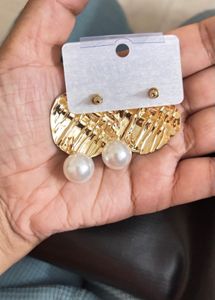 Golden Pearl Earrings