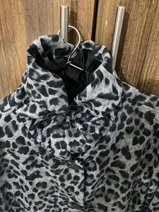 Woolen wear animal print jacket