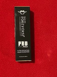Forever 52 Pro Artist Liquid Foundation