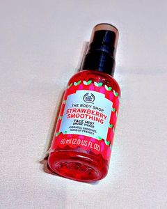 THE BODY SHOP STRAWBERRY SMOOTHING FACE MIST