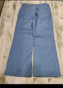 sc8897 Sabrin Bootcut Jeans size 30