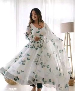 Kurti with Shawl Size [S] PRICE NEGOTIABLE