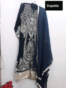 Embroided Pakistani Suit
