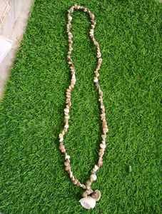 Unique Hand Made Shell Jewellary