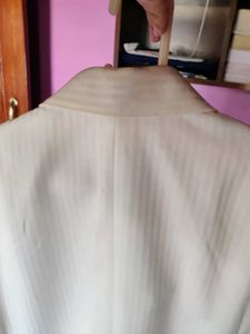 Tailored Off-white Blazer