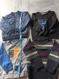 sweat shirts