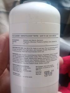 Minimalist Face Wash