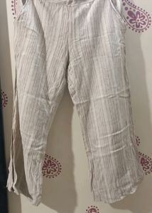 Stylish Pant Side Cut, Both Side Pocket Available